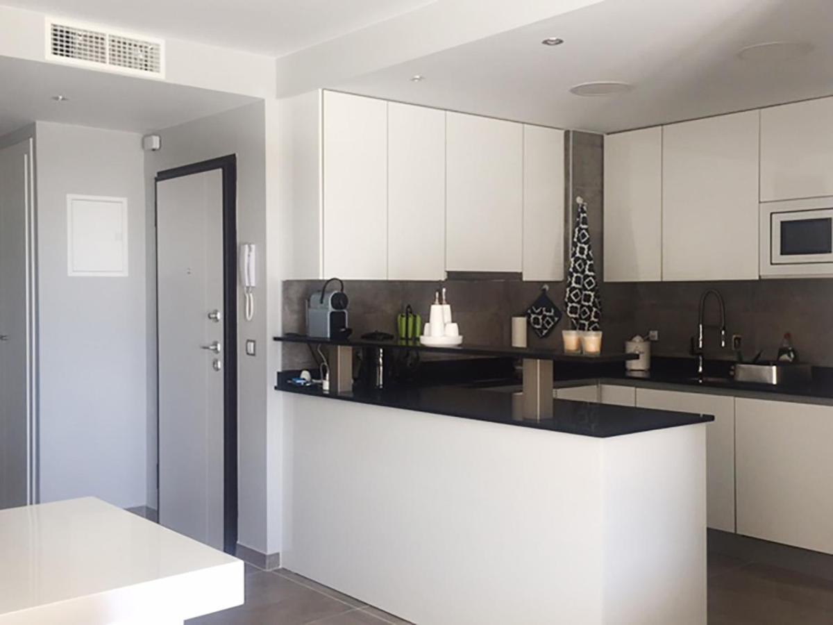 Infinity Luxury Sea View Apartment With Private Garden Arenales del Sol Exterior foto